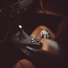 NORGLIDE自潤滑襯套在汽車座椅中的重要性